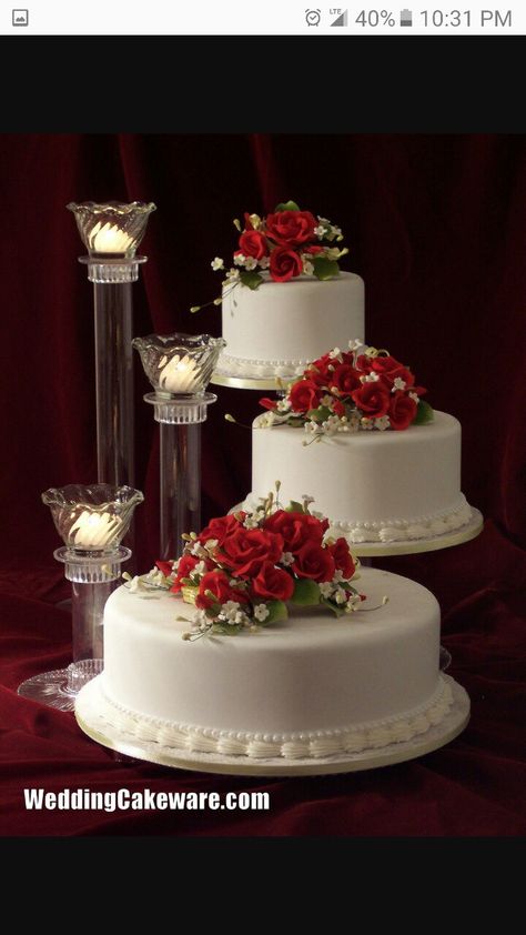 Pasteles Flowers On Cake, Christmas Cake Stand, Wedding Cake Stand, 3 Tier Wedding Cakes, Wedding Cake Stands, Elegant Wedding Cakes, Wedding Cakes With Flowers, Beautiful Wedding Cakes, Tiered Wedding Cake