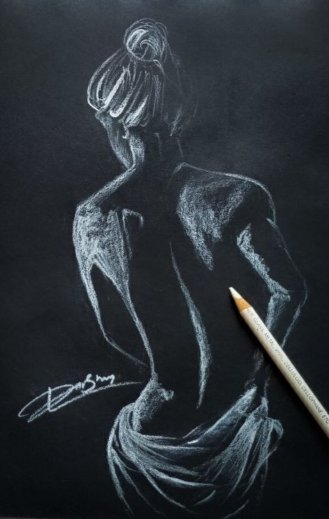 Ideas To Draw On Black Paper, Sketches In Black Paper, White Pencil Drawing On Black Paper Sketch, White Pencil Art On Black Paper, White Painting On Black Paper, Messy Charcoal Sketches, Black Canvas Drawing, White On Black Paper Drawing, Black Paper White Pen Drawing