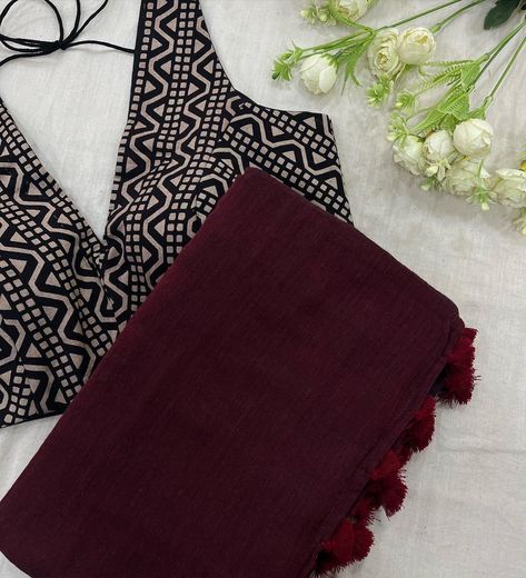 Maroon Saree With Black Dune Ajrakh Blouse Combo Set. Maroon Mulmul Cotton Saree Fabric : Mulmul Cotton 100s Count. Weave : Hand-loom. Length : 5.45 mtr. Black Dune Ajrakh Cotton Sleeveless Blouse -Hand Block Printed. -Natural Cotton Fabric. -Back Hooks. -Padded. Maroon Cotton Saree, Ajrakh Blouse, Cotton Sleeveless Blouse, Mulmul Cotton Sarees, Women Photoshoot, Maroon Saree, Dress Book, Black Saree, Stylish Dress Book