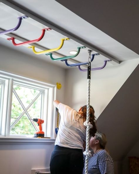 We recently talked about the psychology of color — if you’re not ready to go all in on the color front, might we suggest some rainbow monkey bars?! Such a cute touch for your playroom. Shop them on our site! 🌈 Pet Monkey Room Ideas, Monkey Room, Rainbow Monkey, Psychology Of Color, Children's Bedroom Ideas, Monkey Bar, Childrens Bedroom, Pet Monkey, Monkey Bars