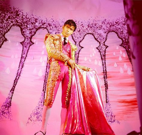 James Bidgood, Pink Narcissus, Glamour Aesthetic, David Lachapelle, Costume Designer, Tiny Apartment, Freelance Photographer, Gay Art, Art Model