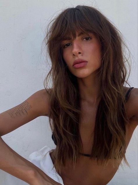 Wispy Bangs Hairstyles, Blonde Hair With Fringe, Rambut Brunette, Shaggy Haircuts, Bangs With Medium Hair, European Hair, Bangs Hairstyles, Blonde Hair Inspiration, Have Inspiration