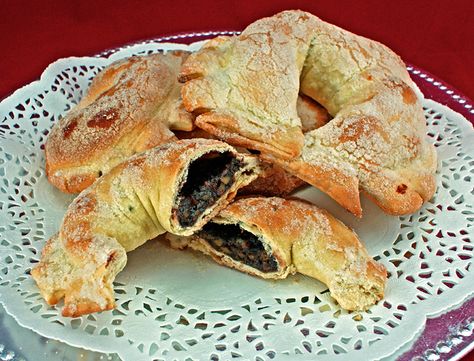 Abruzzese Recipes, Easter Pastries, Christmas Treats To Make, Italian Desserts Traditional, Italian Sweets, Heritage Recipes, Italian Cookie, Italian Cookie Recipes, Italian Recipes Dessert