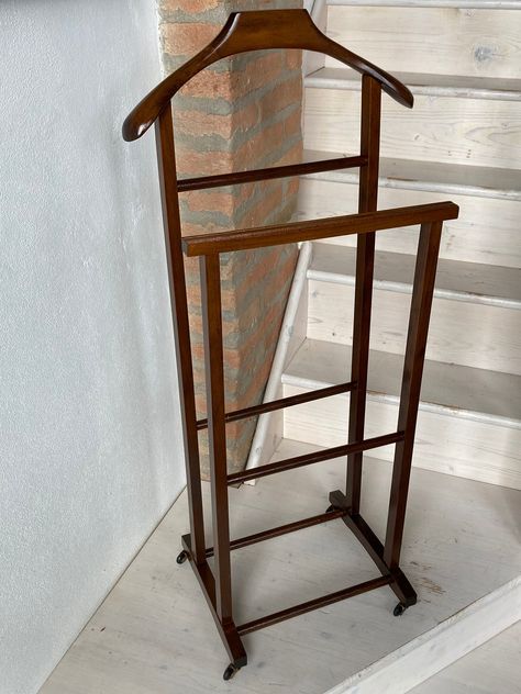 Vintage Valet Stand Made in Italy 50s Beech Wood Valet Stand, Clothing Storage, Shop Display, Storage Items, Dressing Room, Beech Wood, Shoe Rack, Vintage Furniture, Storage Organization