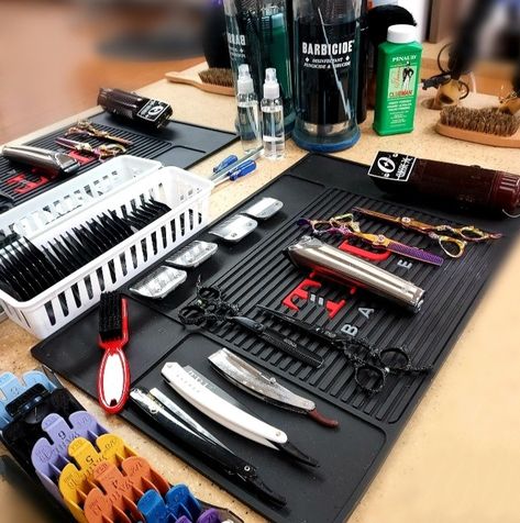 Shaving, Art, Barber Equipment, Barbershop Design, Barber Life, Barber Shop, Shop Design, Hair Cuts, Quick Saves