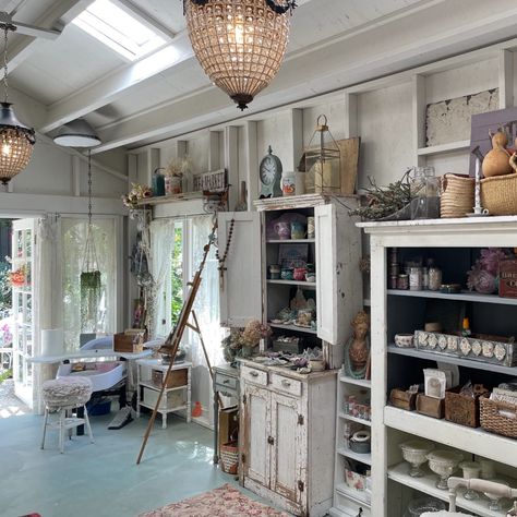 She Shed Interior Craft Art Studios, Witchy She Shed Interior, Paint Shed Floor, She Shed Layout, Rustic She Shed Interior, She Shed Flooring Ideas, Inside Shed Ideas, She Shed Ideas Interior Craft Rooms, Cheap She Shed Ideas