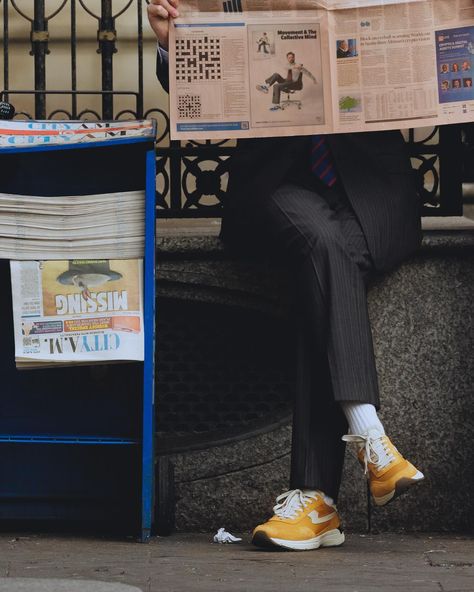 . Our SS24 campaign captures moments of movement and thought processes on a London commute and in the workplace. 🏃‍♂️ Featured is our Osier S-Strike Suede Mix College Yellow. Now available on our website 🤝 . 📸 @james_re . . . . . . . . #stepneyworkersclub #stepneyworkersclubsneakers #movement #sneakers #sneakerhead #sstrike #swc #ootd Sneakers Editorial Photography, New Balance Editorial, New Balance Campaign, Street Product Photography, Commute Photography, Athletic Editorial, London Commute, Sneakers Campaign, Sneakers Photoshoot