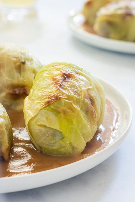 Cabbage Rolls ('Krautwickel') Cabbage Rolls German, German Stuffed Cabbage, German Cabbage Rolls, German Cabbage, Cabbage Rolls Recipe, Wine Dinner, Bread Roll, Cabbage Rolls, Minced Meat