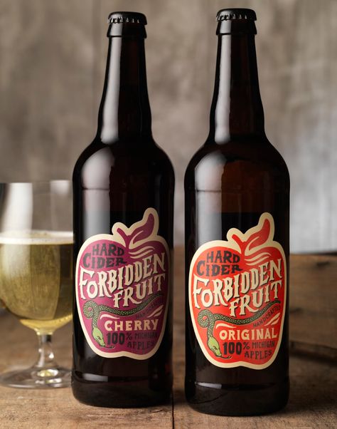 Forbidden Fruit Hard Cider on Packaging of the World - Creative Package Design Gallery Apple Cider Vinegar Packaging Design, Cider Branding, Cider Label, Cider Packaging, Alcohol Brands, Story Development, Beer Packaging Design, Fruit Beer, Packaging Logo