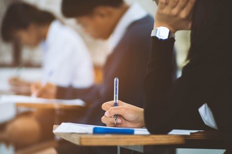 Close up hand of student reading and wri... | Premium Photo #Freepik #photo #business #school #people #hand Exam Pictures, Exam Photos, Lectures Room, Exam Answer, Pencil Writing, Tiger Art, Student Reading, Content Ideas, Student Writing