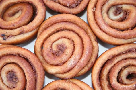 Homemade Pecan Swirls, Pecan Wheels, Pecan Spin Wheels, Pecan Twirls Recipe, Pecan Pinwheels Recipe, Pecan Swirls Recipe, Pecan Swirls, Pecan Pinwheels, Pecan Recipe