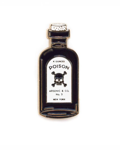 Poison Bottle Pin – Strange Ways Skull Bottle, Poison Bottle, Holly Black, Soft Enamel Pins, Custom Patches, Enamel Lapel Pin, Cool Pins, Soft Enamel, The Worst