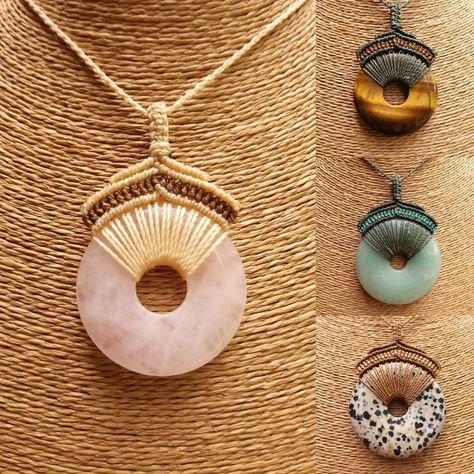 Macrame gemstone donut pendants available in my Etsy shop. They look great on their own or combined with other necklaces for a cool layered… Donut Jewelry Pendants, Handmade Jewelry Diy Necklaces, Diy Macrame Necklace, Words Jewelry, Macrame Gemstone, Donut Jewelry, Gem Hunt, Collar Macrame, Vintage Jewelry Diy