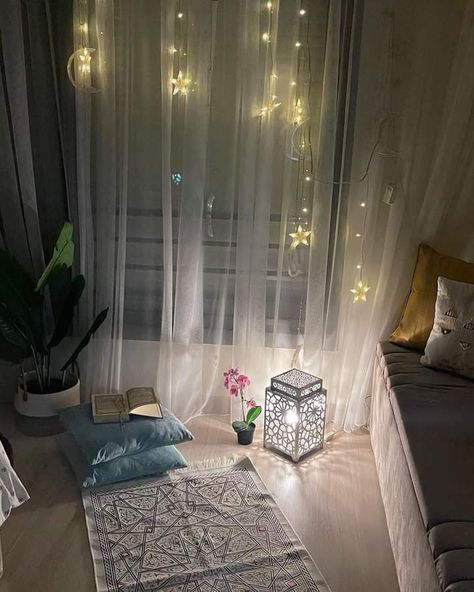 Muslim Prayer Room Ideas, Prayer Room Ideas, Colourful Living Room Decor, Easy Room Decor, Prayer Corner, Dream Apartment Decor, Dekorasi Kamar Tidur, Colourful Living Room, Prayer Room