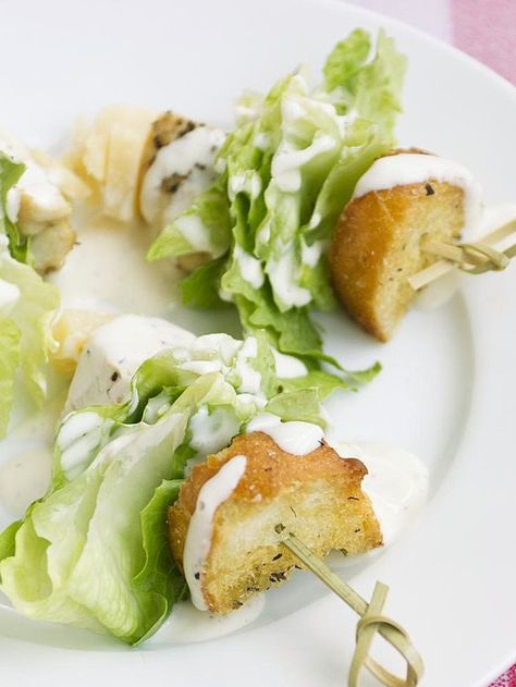 Salad On A Stick, Cheese Salad Dressing, Fresh Appetizers, Blue Cheese Salad, Classic Caesar Salad, Classic Salad, Chicken Caesar, Chicken Caesar Salad, Appetizer Salads