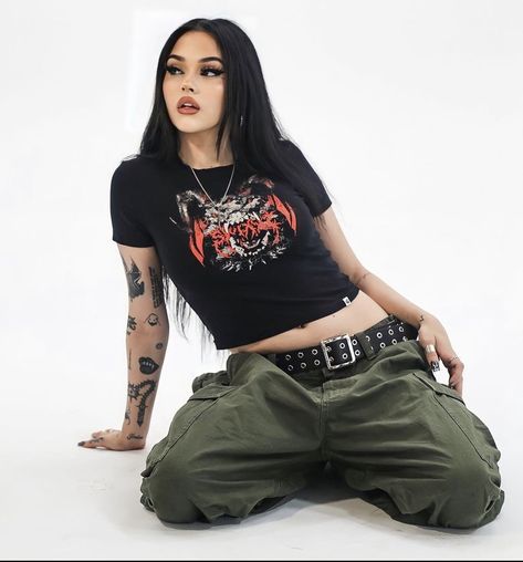 Pop Punk Aesthetic Outfit, Vicious Prince, Teal Van Doren, Royal Elite Series, Pop Punk Fashion, Rina Kent, Van Doren, Maggie Lindemann, Taylor Momsen