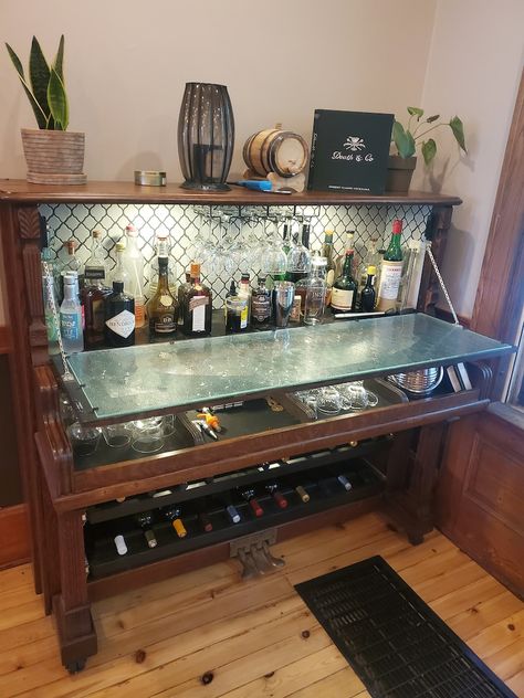 Reclaimed Piano Bar - Etsy Turn Piano Into Bar, Upright Piano Bar Repurposed, Piano Made Into A Bar, Piano Conversion Ideas, Piano Turned Into Bar, Antique Piano Decor, Upright Piano Repurpose, Piano Makeover Ideas, Piano Bar Repurposed