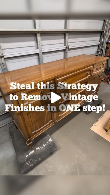 Stripping Antique Furniture, Stripping Furniture Wood, Before And After Painted Furniture, Furniture Flip Videos, Flip Furniture Ideas, How To Refinish Old Furniture, Sanding Furniture Tips, Sanding Wood Furniture, Sanding Furniture