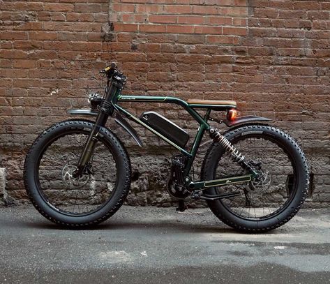 This new 40 MPH electric bike puts a fresh spin on mid-drive mopeds Tactical Shovel, Mountain Bike Parts, Ebike Electric Bicycle, Off Road Bikes, Downhill Mountain Biking, Bike Mount, Motorized Bicycle, Survival Prepping, Bike Design