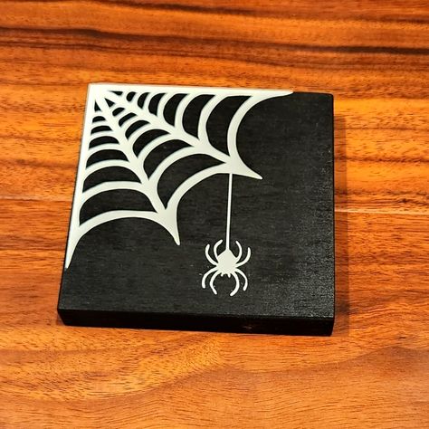 Brand New. Homemade Halloween Sign. Perfect Size For A Tiered Tray. Black Background With White Design. Halloween Art Inspo Easy, Small Halloween Painting Ideas, Paint Ideas Black Background, Halloween Signs Cricut, Painting Ideas Halloween Canvas, Halloween Small Canvas Painting, No Trick Or Treating Sign, Hand Painted Halloween Signs, Small Halloween Canvas Paintings