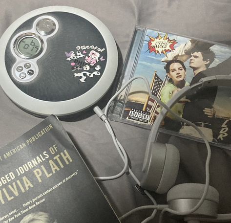 Sylvia Plath, Lana Del Rey, Portable Cd Player Aesthetic, Lana Del Rey Cd, Custom Cd, Media Aesthetic, Retro Things, Physical Media, Portable Cd Player