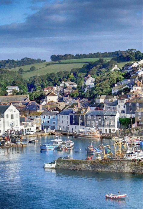 Nooks And Crannies, Devon And Cornwall, Seaside Village, Holiday Places, Cornwall England, Seaside Towns, Fishing Villages, Coastal Towns, Incredible Places