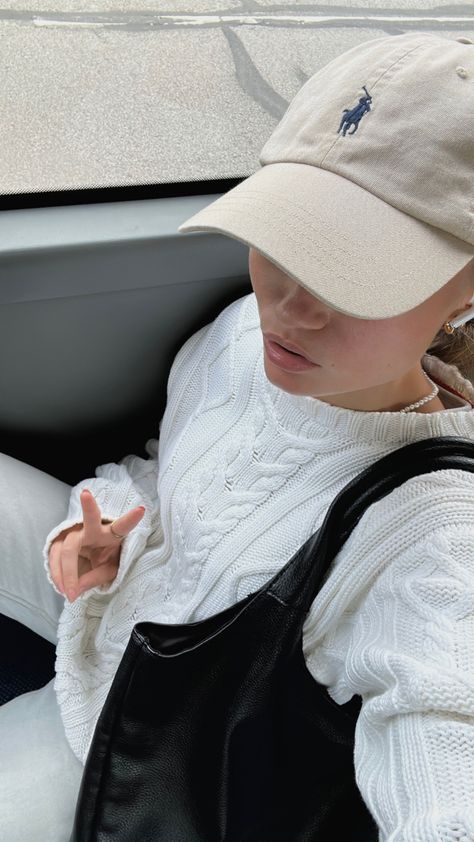 Chic Hat Outfits, Polo Hat Outfit, Polo Ralph Lauren Aesthetic, Polo Aesthetic, Ralph Lauren Cap, Baseball Cap Outfit, Ralph Lauren Womens Clothing, Ralph Lauren Hats, Ralph Lauren Baseball Cap