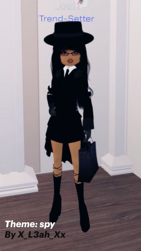 Dress to impress idea 🎀 Secret Agent Outfit Dress To Impress, Dress To Impress Detective, Secret Agent Outfit, Museum Visit Outfit, Dress To Impress Street Wear, Secret Agent Dress To Impress, Spy Dress To Impress, Detective Fashion, Agent Outfit