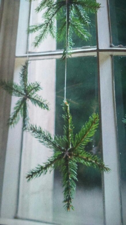 Tree Branch With Christmas Ornaments, Christmas Tree Branches Leftover, Evergreen Decorations Christmas, Pine Branches Decoration, Foraged Christmas Decor, Christmas Tree Branch Ideas, Pine Tree Branches Decor Diy Christmas, Natural Yule Decorations, Christmas Branch Decoration