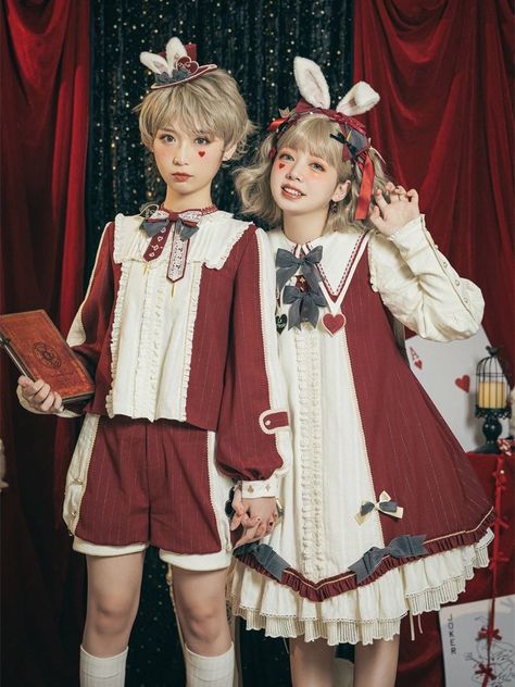 Ouji Fashion, Vestidos Anime, Lolita Outfits, Clothes Reference, J Fashion, 가을 패션, Fantasy Clothing, Harajuku Fashion, Kawaii Clothes