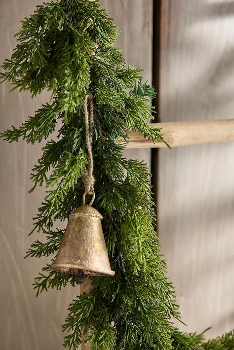 An essential for winter decorating, this set of 20 faux noble pine branch ties are pliable and durable, perfect for securing larger garlands, ropings, and strands to staircases and railings. No need for nails or other ties to secure; blends in seamlessly to the garland itself. Also work to hang wreaths, decorate tablescapes, add to gift wrapping, and beyond. Dried Wreaths, Evergreen Wreaths, Christmas Banister, Large Garland, Boxwood Garland, Mantel Garland, Cedar Wreath, Indoor Holiday Decor, Pine Garland