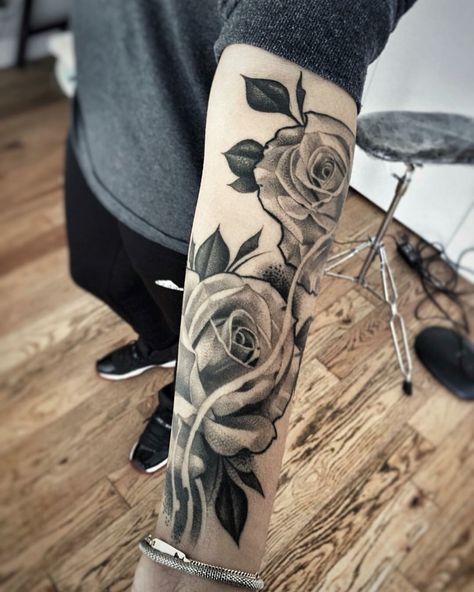 Lil B Tattoo, Lowrider Tattoo, Vintage Flower Tattoo, Simple Flower Tattoo, Tattoo Chest, Free Hand Tattoo, Epic Tattoo, Facial Tattoos, Wolf Tattoo Design