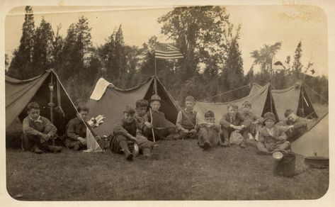 1920s scout camping Vintage Camping Photos, George Custer, Camping Photos, George Armstrong, Camping Photo, Canadian History, Camping Glamping, Vintage Camping, Vintage Camper