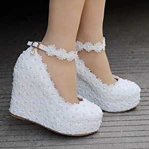 Elegant Footwear, Hak Tinggi, Wedge Wedding Shoes, Lace Wedges, Shoes Bride, Wedding Pumps, Wedding Boots, Cute Shoes Heels, White Wedding Shoes