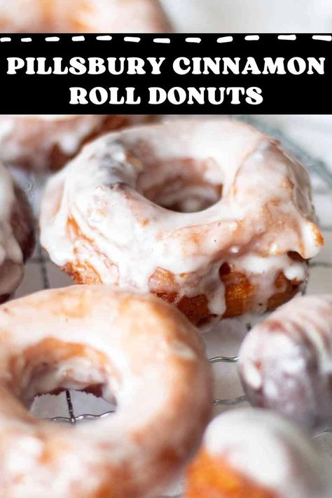 Cinnamon Rolls Donut, Cinnamon Roll Donut, Donuts No Yeast, Donuts Krispy Kreme, Easy Donut Recipe, Cinnamon Roll Bake, Turnover Recipes, Easy Sweets, Pillsbury Recipes