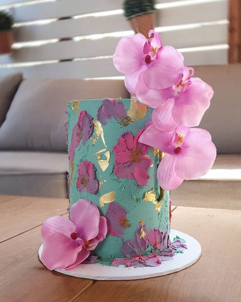 Turquoise Cake, Teal Cake, Beautiful Cake Designs, Purple Cakes, Mothers Day Cake, Beautiful Birthday Cakes, Cake Decorating Designs, Crazy Cakes, Pretty Birthday Cakes