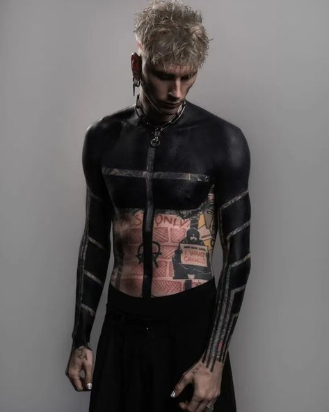 Machine Gun Kelly 'had a breakdown' before blackout tattoo Celebrity Quiz, Blackout Tattoo, Ronnie Radke, Colson Baker, Falling In Reverse, Shocking News, New Tattoo, Christopher Nolan, Black Ink Tattoos