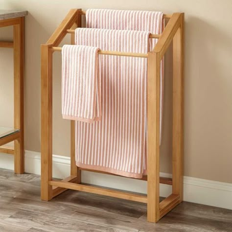 Organization College, Standing Towel Rack, Free Standing Towel Rack, Apartment Hacks, Bamboo Bathroom, Bamboo Towels, Towel Rack Bathroom, Bathroom Furniture, 인테리어 디자인