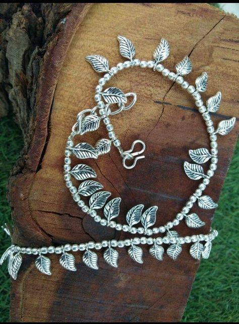 Check out this item in my Etsy shop https://www.etsy.com/listing/784027553/beads-ankletleaf-anklet-for-womenjewelry Ankle Bracelets Boho, Star Anklet, Simple Chain, Women Anklets, Silver Leaves, Beach Anklets, Silver Anklets, Oxidised Jewellery, Bracelets Handmade Beaded