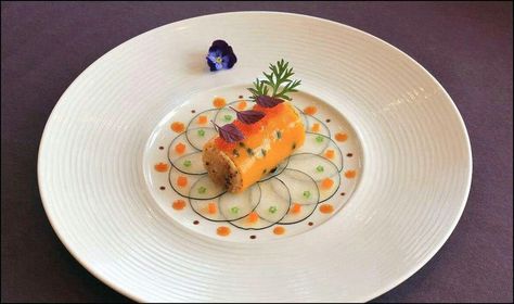 Of Drawing, Food Presentation Plates, Gourmet Food Plating, Art Of Drawing, Fine Dining Recipes, The Great, Molecular Gastronomy, Food Garnishes, Thai Curry