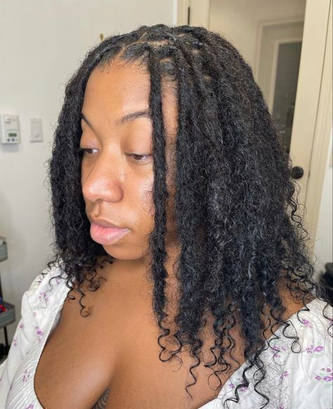 Natural Locs With Curly Ends, Locs With Curly Ends, Dreadlocks Hair Care, Natural Locs, Lost For Words, Short Box Braids Hairstyles, Short Locs Hairstyles, Dyed Hair Inspiration, Braids Hairstyles Pictures