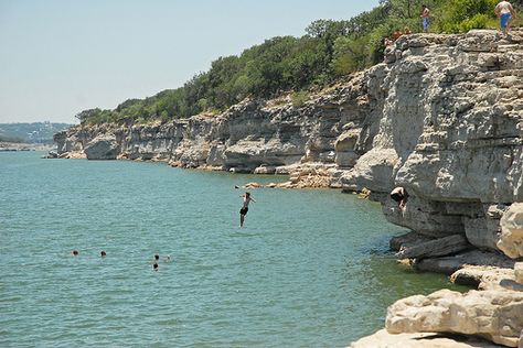 Cliff diving at Pace Bend Park Approximately 30 miles west of Austin on Lake Travis, the north and east side of the park have shallow beaches perfect for children and dogs. Admission is $10 per car. (2011 Pace Bend Rd N) Boating Photos, Swimming Photos, Hamilton Pool, Texas Destinations, Texas Places, Texas Vacations, Cliff Diving, Lake Travis, All I Ever Wanted