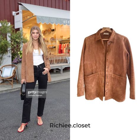 Jacket : #sezane Will Jacket in Camel Suede (375$) Bag : #destree Martin Small Back (560$) Shoes : #khaite Linde n T-bar strap 65mm… | Instagram Sezane Suede Jacket, Sezane Will Jacket Outfit, Sezane Will Jacket, Sofia Richie Grainge, Outfits For Autumn, Suede Jacket Outfit, Simple Sweaters, Sofia Richie, Cargo Jacket