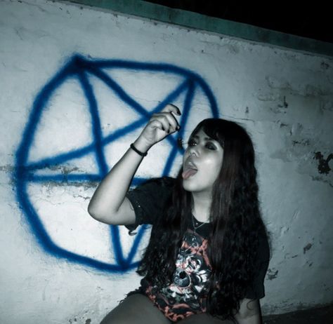 Aesthetic Pentagram, Pentagram Aesthetic, Aesthetic 2024, Dirty Girl, Clean Girl Aesthetic, Clean Girl, Quick Saves, Art