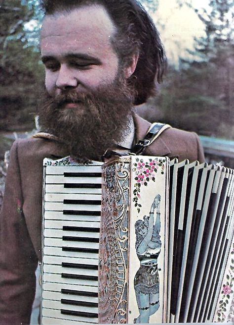 Garth Hudson Garth Hudson, Robbie Robertson, Woodstock Ny, Piano Accordion, Mountain Music, Rock And Roll Bands, Band Pictures, Music Images, Rock Groups