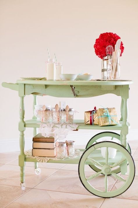 Tea Cart Ideas, Tea Carts, Vintage Tea Cart, Dessert Cart, Holiday Shoot, Christmas Cookie Party, Red Desserts, Dessert Table Birthday, Home Bar Areas