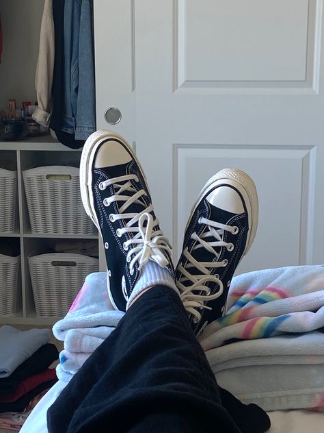 black chuck 70’s Vintage Chuck Taylors, Low Chucks Outfit, Chunk 70 Converse, Chuck Taylor 70 Outfit Woman, Converse 70 Outfit, Chuck 70 High Top Outfit, Lowtop Converse Outfit, Chuck Taylors 70s, Chuck Taylor 70s Outfit