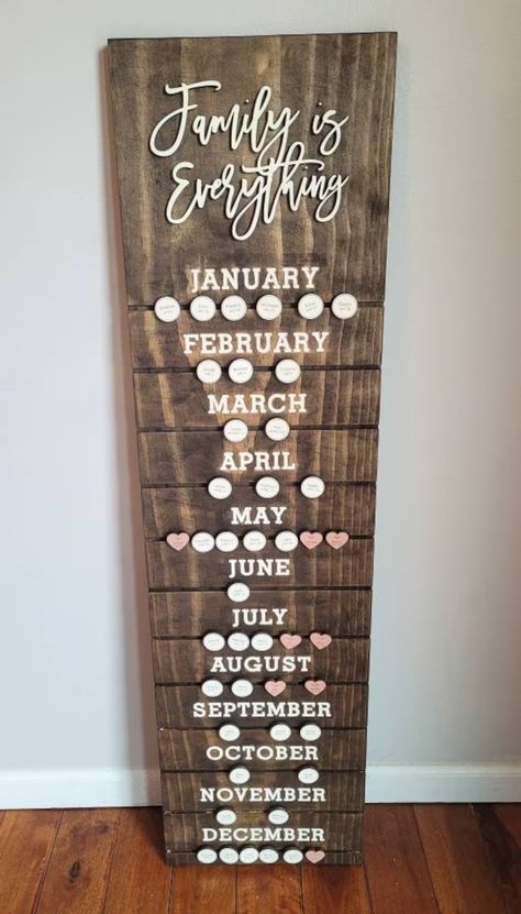 Family Bday Calendar, Family Tree Birthday Board, Birthday Calanders Wood, Family Celebrations Board Diy, Family Birthday Board Diy, Birthday Calendar Ideas, Family Birthday Sign, Birthday Reminder Board, Family Birthdays Sign