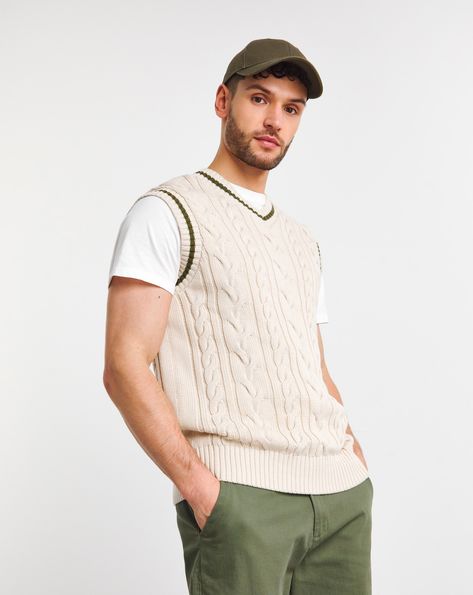 Knitted vest outfit