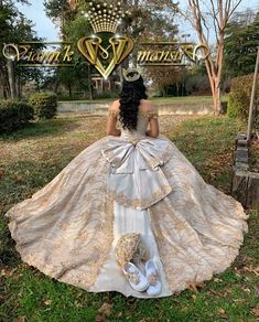 White Charro Quinceanera Dresses, Charo Quinceanera Dresses, White And Gold Quinceanera Dresses, White Quince Dress, Mariachi Quinceanera Dress, Quinceanera Dresses Charro, Champagne Quince Dresses, Lavender Quince, Vestido Charro